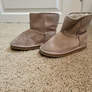 Soft toddler slipper booties